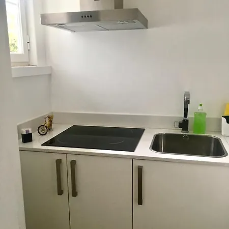 Studio Apt With Patio In Belem Διαμέρισμα *